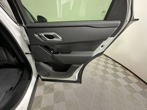 Used 2026 Land Rover Range Rover Velar S image 25