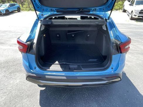 New 2025 Chevrolet Trax ACTIV w/ Driver Confidence Package image 69