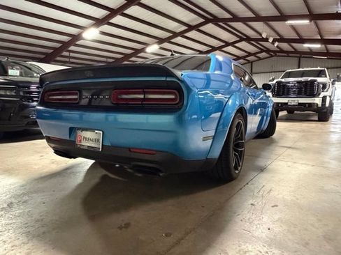 Used 2023 Dodge Challenger SRT Hellcat RWD image 6