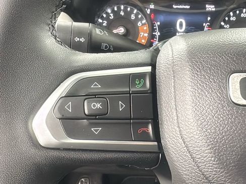 Used 2024 Jeep Compass Limited image 21