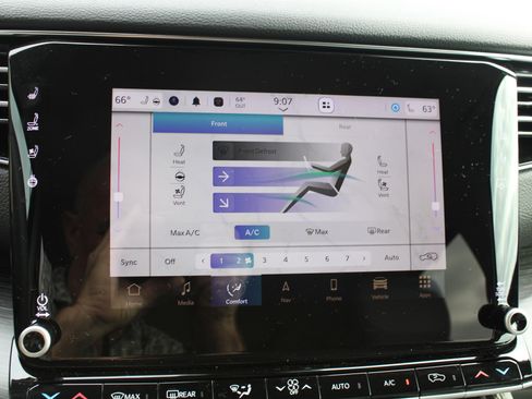 Used 2023 Jeep Wagoneer Series II w/ Convenience Group I image 31