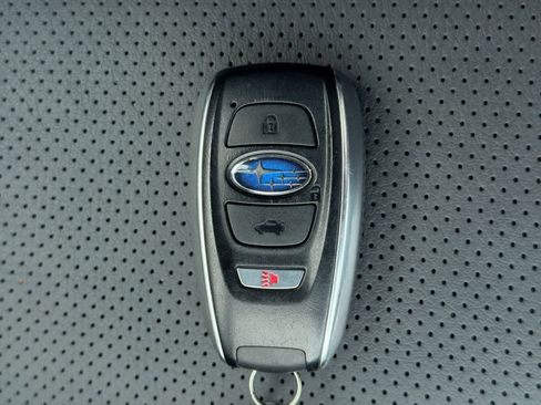 Certified 2022 Subaru Ascent Touring image 38