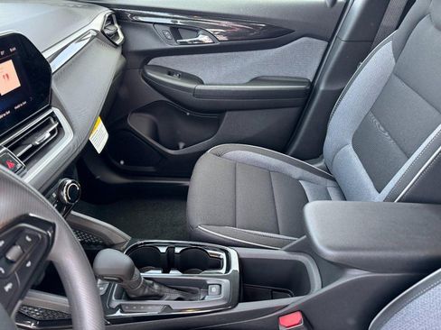 New 2026 Chevrolet TrailBlazer LT image 32
