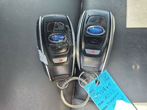 Used 2023 Subaru Ascent Onyx Edition AWD/4WD image 17
