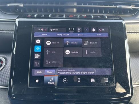 Used 2024 Jeep Grand Cherokee L Laredo image 38