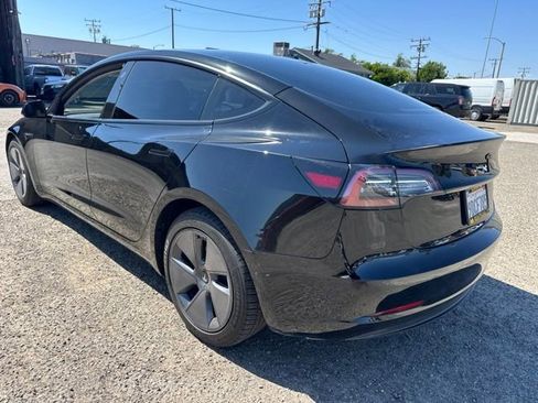 Used 2022 Tesla Model 3 RWD image 7