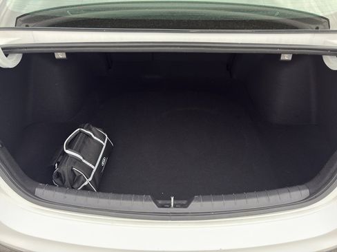 Used 2023 Kia K5 LXS image 6