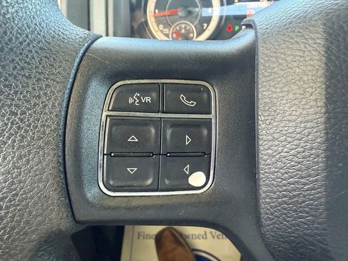 Used 2018 RAM 1500 Classic SLT image 23