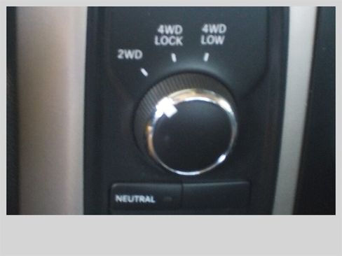 Used 2015 RAM 3500 SLT AWD/4WD image 15