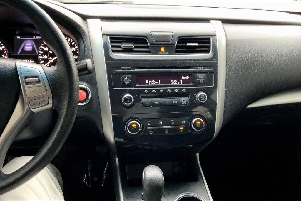 Used 2015 Nissan Altima 2.5 S w/ Power Driver Seat Package FWD image 14