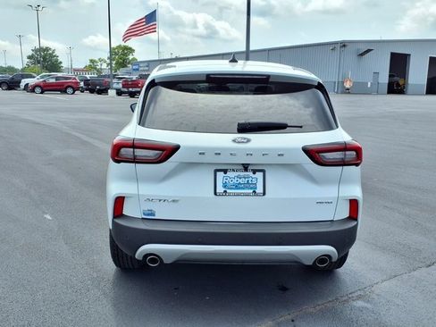 Certified 2023 Ford Escape Active w/ Tech Pack #2 AWD/4WD image 4