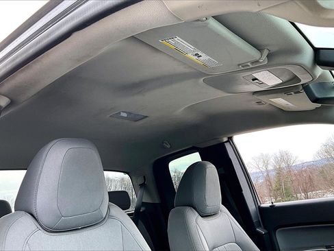 Used 2015 Chevrolet Colorado W/T image 14