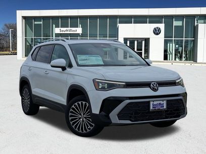 New 2025 Volkswagen Taos SE