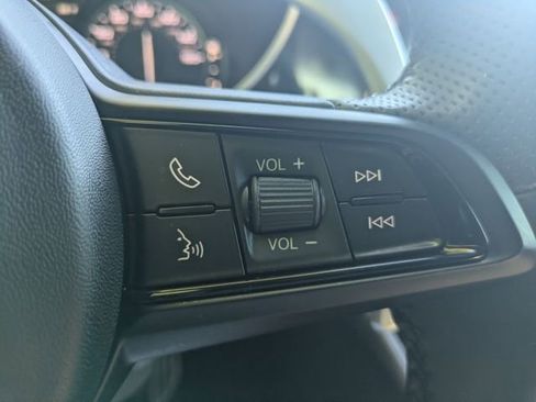 Used 2022 Alfa Romeo Giulia Veloce image 36