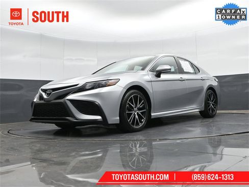 Used 2023 Toyota Camry SE image 47