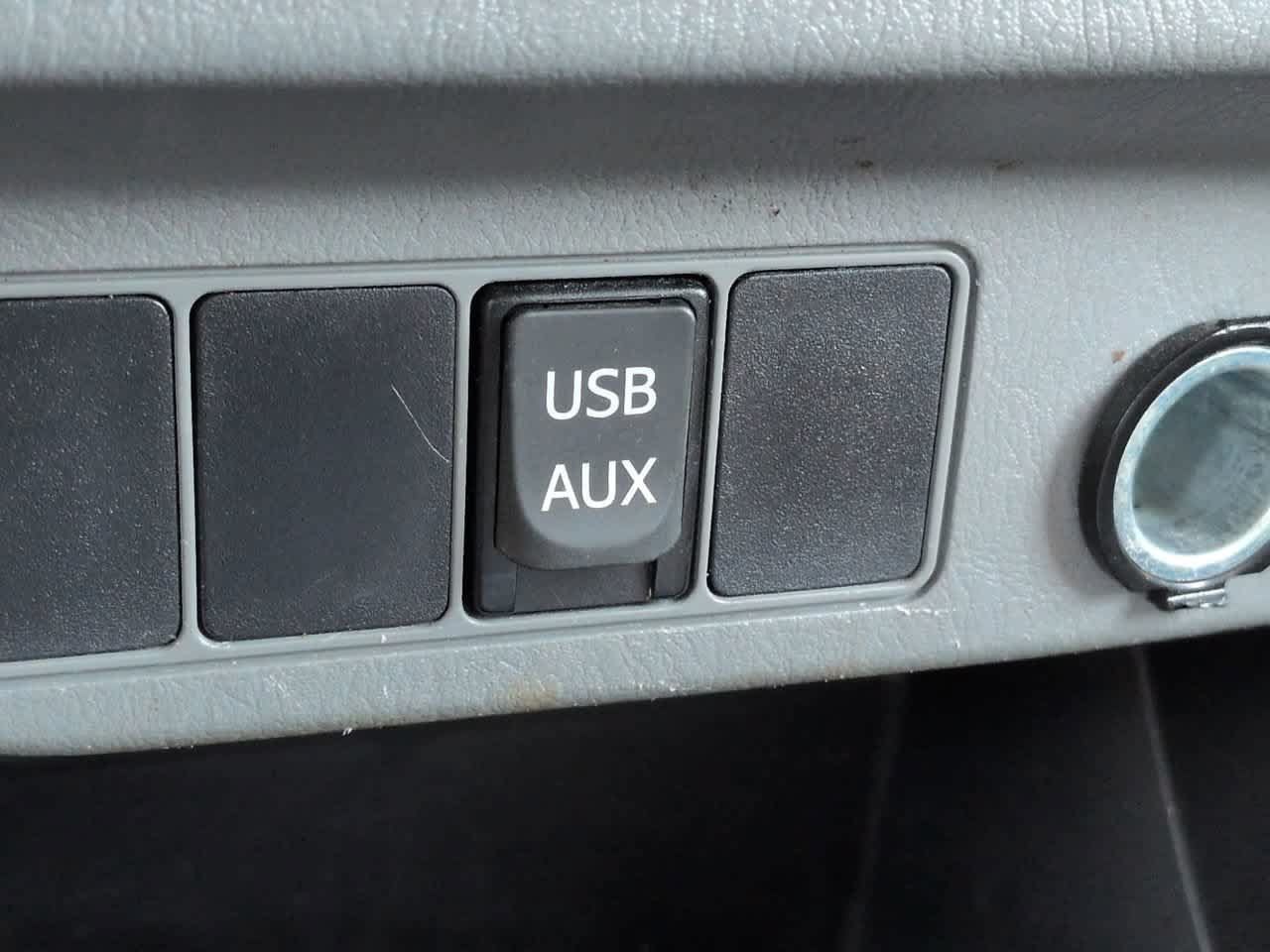 Used 2015 Toyota Tacoma PreRunner w/ SR5 Package RWD image 20