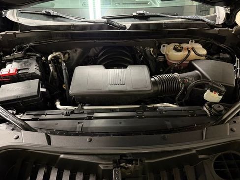 Used 2023 Chevrolet Suburban Premier w/ Advanced Technology Package AWD/4WD image 52