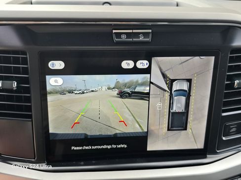 New 2026 Ford F250 XLT w/ XLT Premium Package image 30