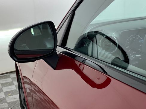 Used 2026 Mercedes-Benz GLC 300 4MATIC image 22