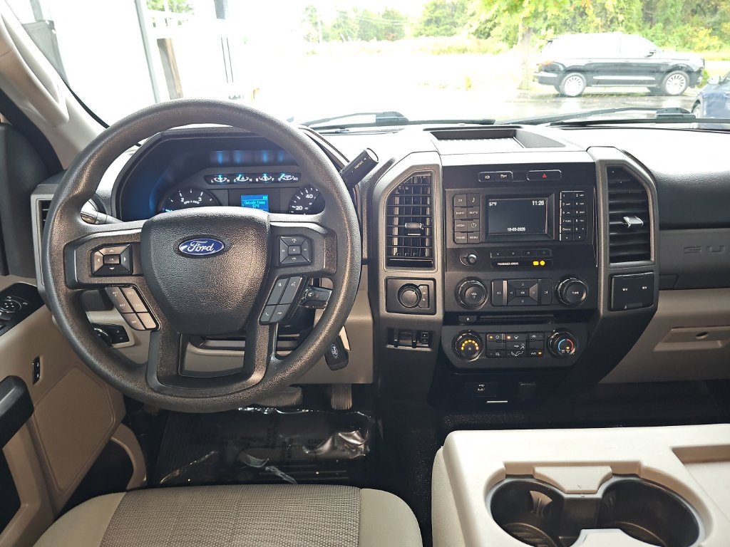 Used 2018 Ford F350 XL w/ Power Equipment Group AWD/4WD image 16