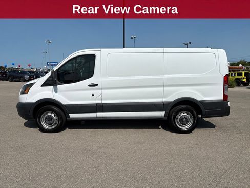 Used 2016 Ford Transit 250 130 Low Roof RWD image 2