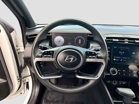 Used 2023 Hyundai Santa Cruz SEL w/ Activity Package FWD image 11