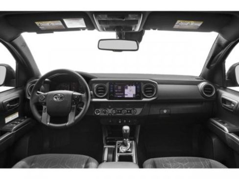 Used 2019 Toyota Tacoma TRD Off-Road image 8