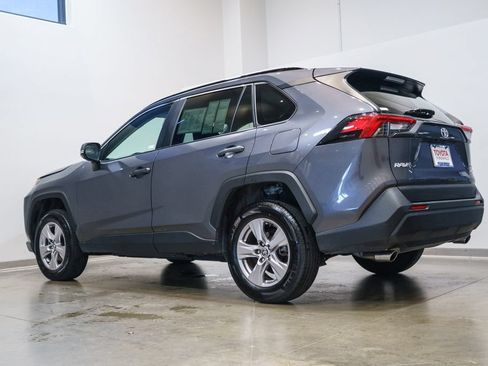 Used 2025 Toyota RAV4 XLE AWD/4WD image 7