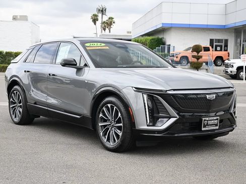 Used 2024 Cadillac Lyriq Sport RWD image 1