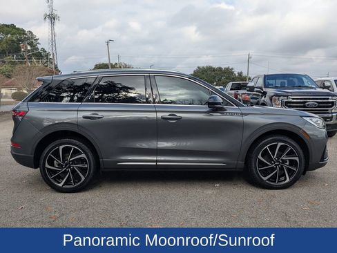 Used 2023 Lincoln Corsair Reserve w/ Equipment Group 201A image 3