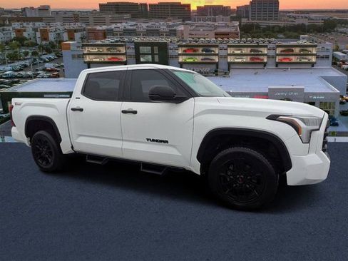 Used 2022 Toyota Tundra SR5 AWD/4WD image 1