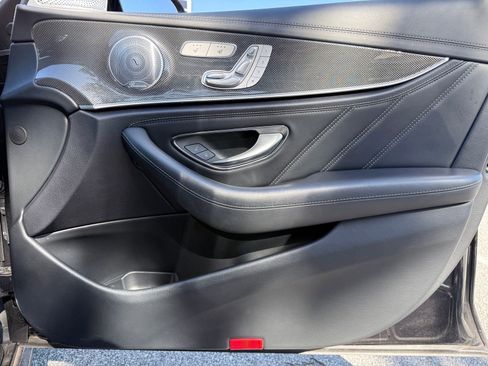 Used 2018 Mercedes-Benz E 63 AMG S image 44