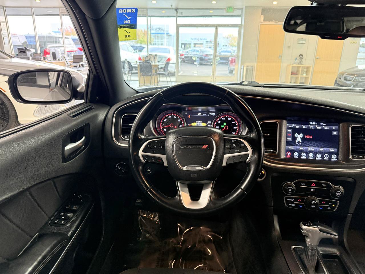 Used 2017 Dodge Charger SXT RWD image 11