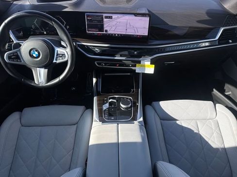 Certified 2025 BMW X5 xDrive40i w/ M Sport Package image 15