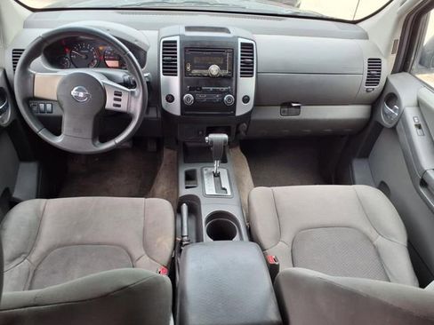 Used 2011 Nissan Xterra S image 10