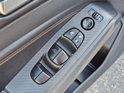 Used 2022 Nissan Altima 2.5 SR FWD image 16