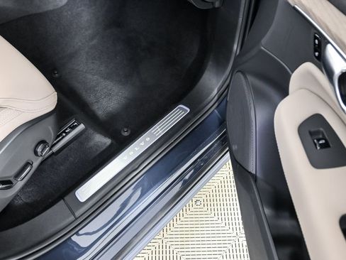 Used 2026 Volvo XC90 B6 Plus w/ Protection Package Premier image 27