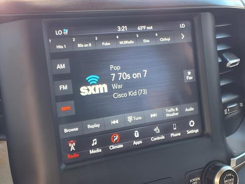 Used 2021 RAM 1500 Laramie image 10