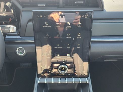 New 2026 GMC Terrain AT4 w/ Convenience Package III image 28