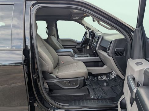 Used 2018 Ford F150 XLT w/ Equipment Group 302A Luxury image 26