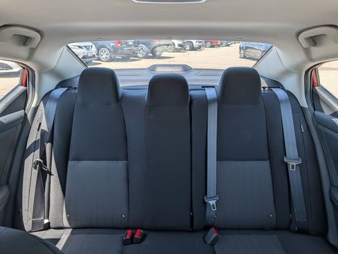Used 2025 Nissan Sentra SV w/ All-Weather Package FWD image 13