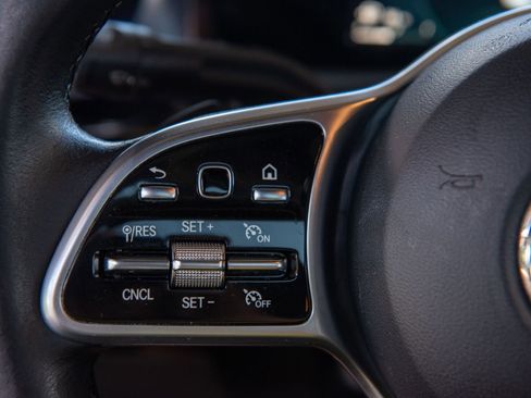 Used 2022 Mercedes-Benz CLA 250 image 18