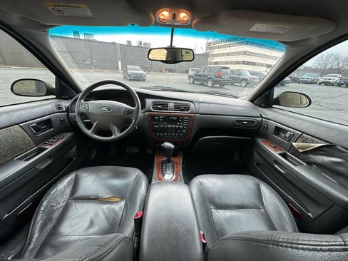 Used 2003 Ford Taurus SEL image 13