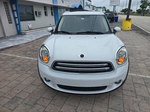 Used 2015 MINI Cooper Countryman FWD image 2
