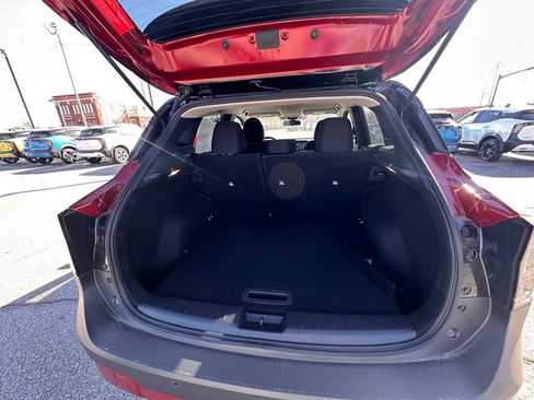 New 2026 Nissan Kicks SV image 11