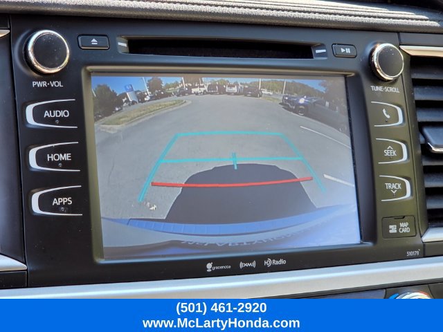 Used 2018 Toyota Highlander XLE FWD image 25