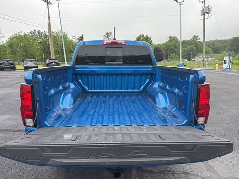 Used 2024 Chevrolet Colorado LT w/ LT Convenience Package AWD/4WD image 34