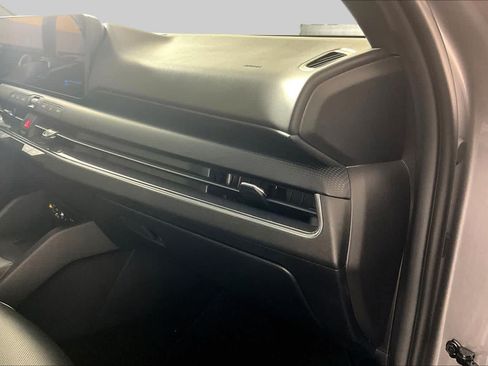 Used 2025 Kia K4 GT-Line w/ GT-Line Premium Package FWD image 18