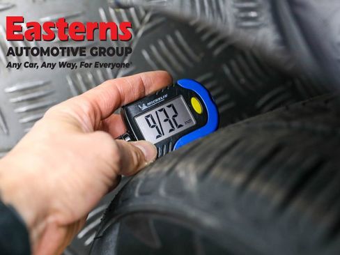 Used 2023 Tesla Model 3 Standard Range image 25