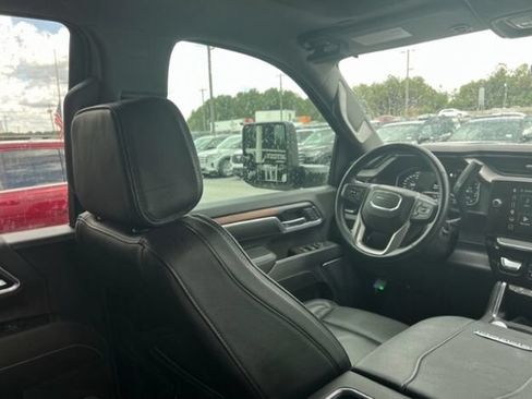 Used 2025 GMC Sierra 2500 Denali w/ Denali Reserve Package AWD/4WD image 10